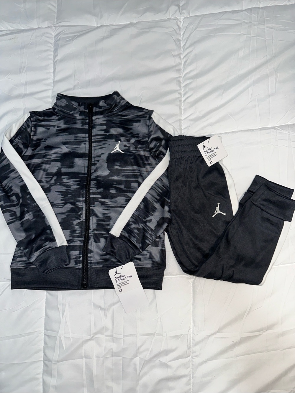 Jordan Kids Black & Gray Camo Zip Jacket with Black Joggers